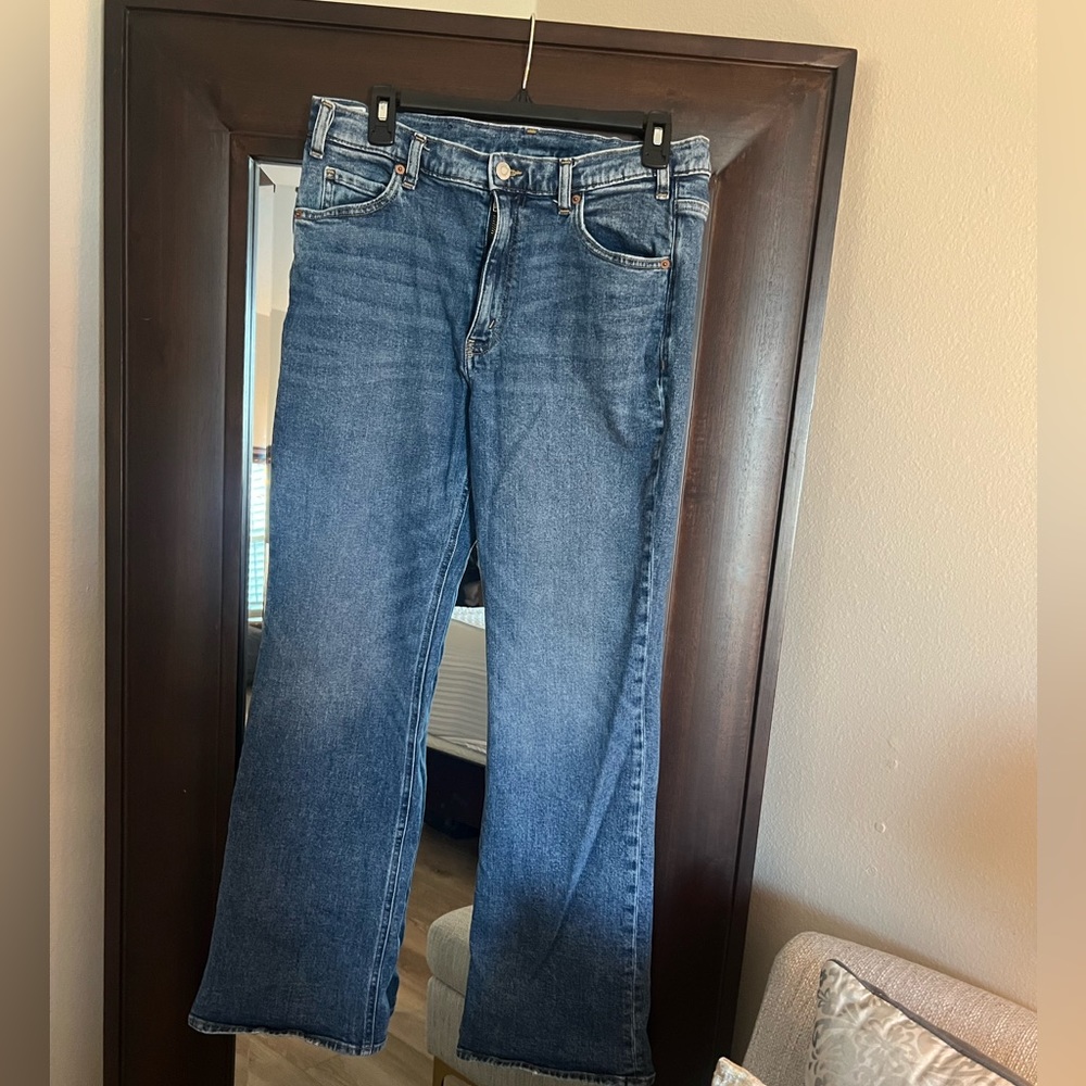 Gap 90’s loose flare mid rise size 10R